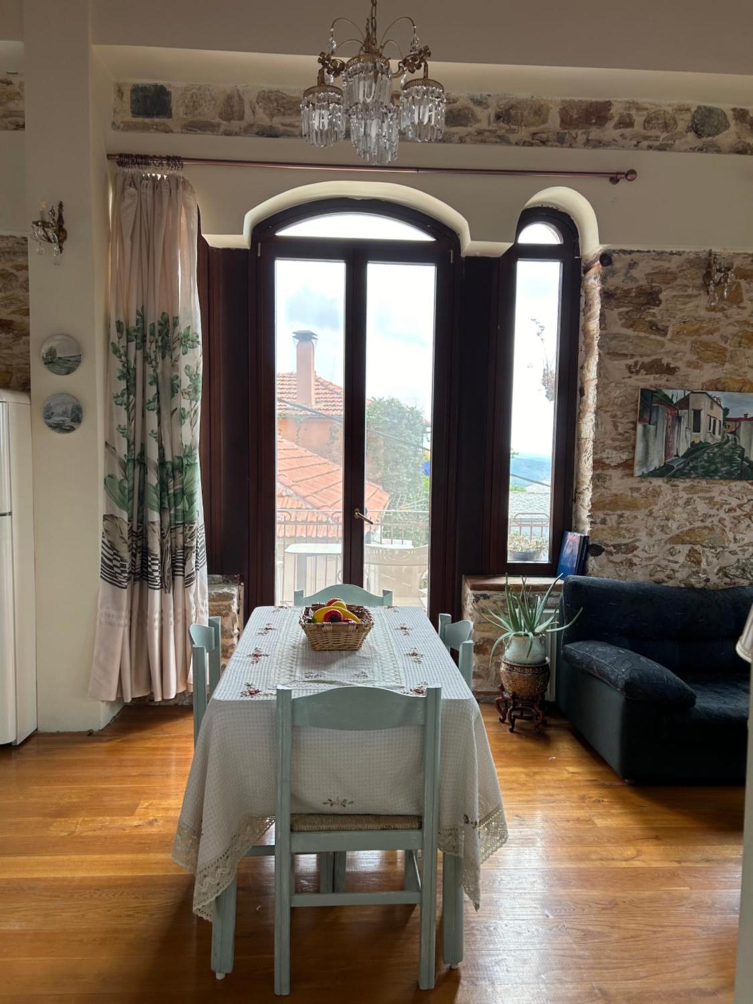 Αρχοντικό Γιούλη Apartment Mileai Exterior photo
